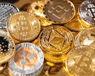 Crypto Fundamentals & Tokenomics