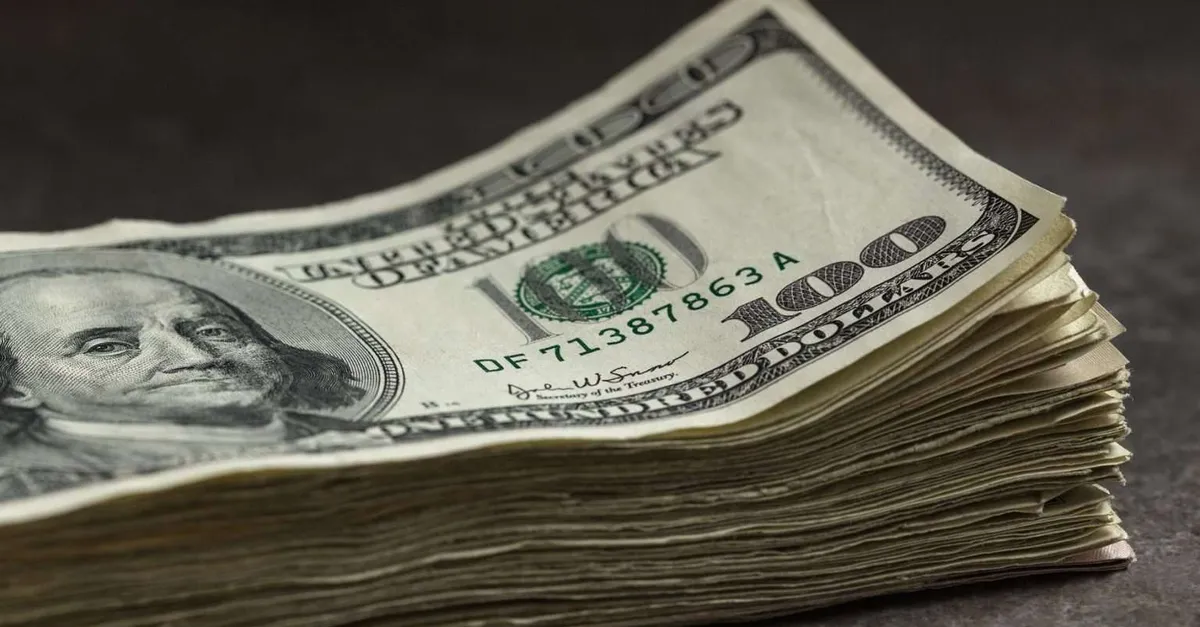 Greenback Gains Momentum: Warsh Nomination and Jobs Data Fuel Dollar Rebound