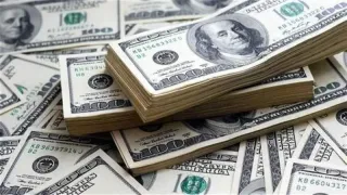 قبل بيانات أمريكا الحاسمة.. ماذا يحدث لسعر الدولار مقابل الريال السعودي؟