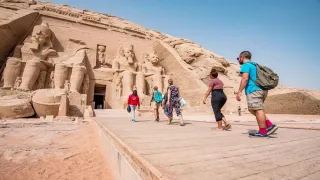 السياحة المصرية تسجل أداءً قياسياً في الربع الأول رغم التوترات الإقليمية
