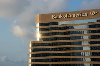 Bank of America يرفع السعر المستهدف لسهم Apple