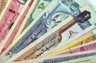 استقرار درهم الإمارات أمام الدولار وسط هدوء الأسواق وترقب بيانات أمريكية مؤثرة