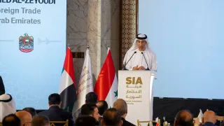 قمة استثمارية إماراتية سورية تفتح أبواب التعافي الاقتصادي وتطلق مرحلة جديدة من الشراكات الاستراتيجية