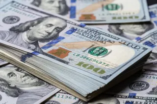 Dollar Firms as Trump-Xi Talks Keep Asia FX Alerted