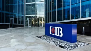 البنك التجاري الدولي يواصل الضغط البيعي رغم قوة الأرباح وتوقعات بصعود يتجاوز 23%