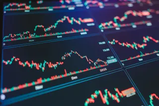 3 Stocks Under $50 Raise Fresh Fundamental Concerns 
