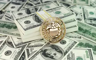 Dollar Gains as Fed Rate Fears Temper Iran Peace Hopes Today