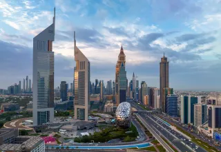 تحفيز ملياري عابر للقطاعات..دبي تطلق الحزمة الاقتصادية الثانية لترسيخ مرونة الأسواق وتنافسيتها