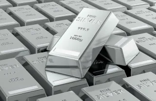 Silver Trades in Tight $75–$77 Range as Market Momentum Stalls