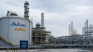 سابك في اختبار خاص.. هل ينجح سهم البتروكيماويات العملاق في استعادة بريقه بعد إشارات التعافي؟