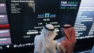 تراجعات جماعية بالمؤشرات العربية.. "تاسي" يغلق دون 11 ألف نقطة ويقود الأسواق الخليجية والمصرية لموجة خسائر حادة.